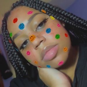 Meet your Posher, Athena